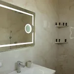 فيلة Posh 1 كافاجي